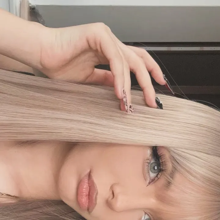 beatriceee_adrianaa