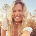 @sarahneyhart
