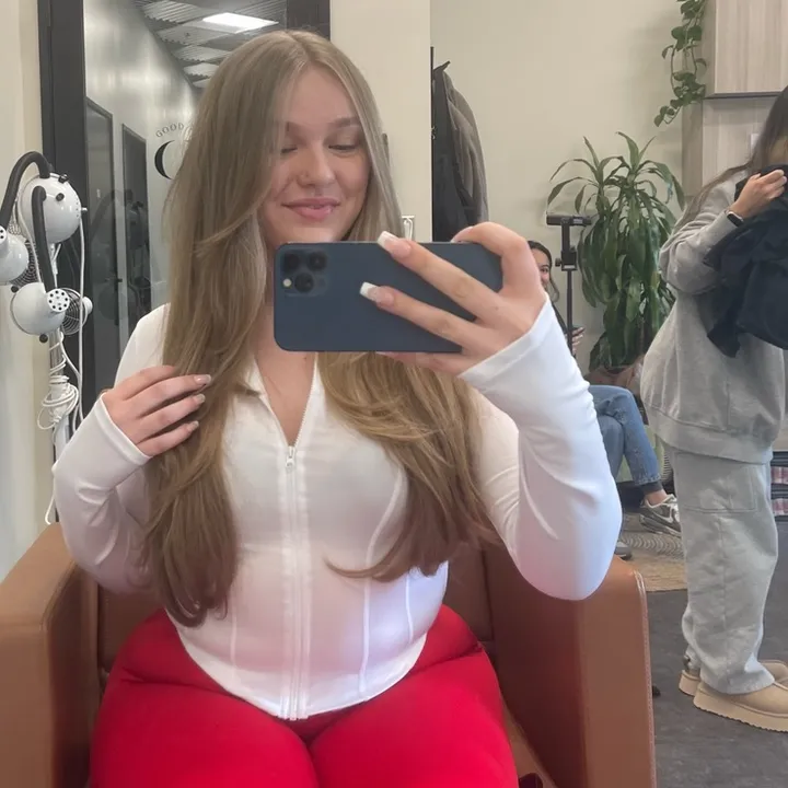 @shanialacasse