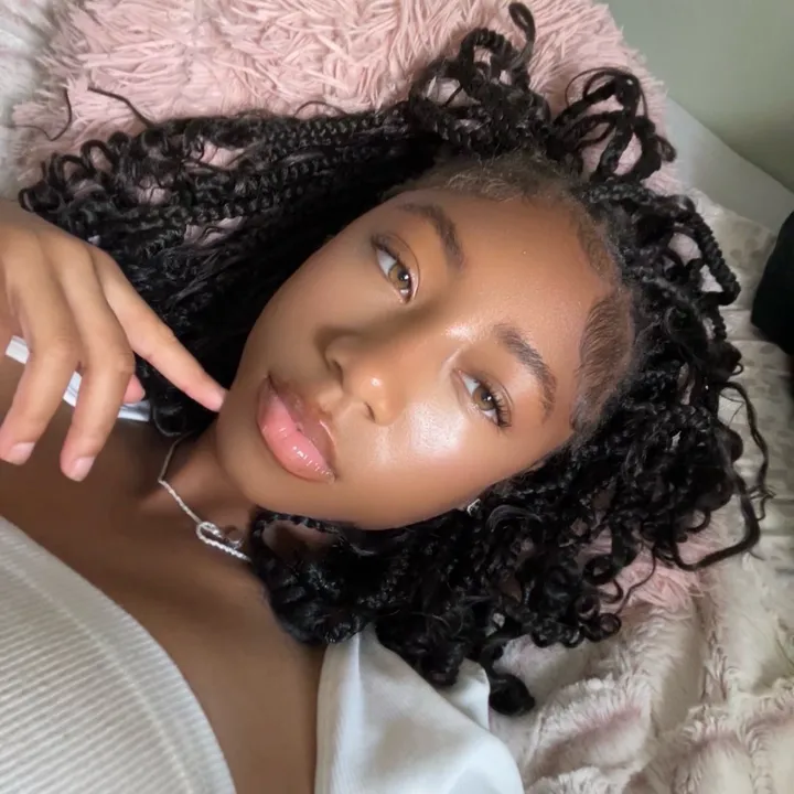 @imjustmikera