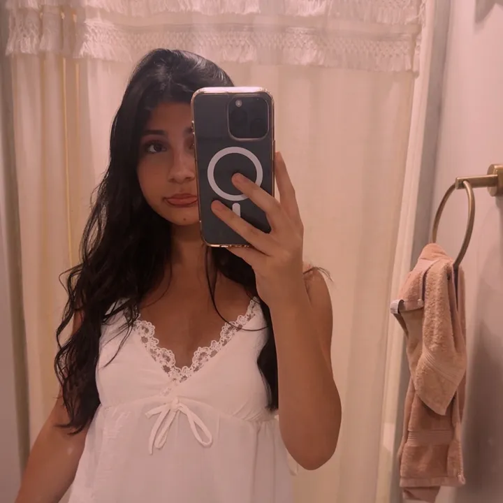 @sophiatorricelli