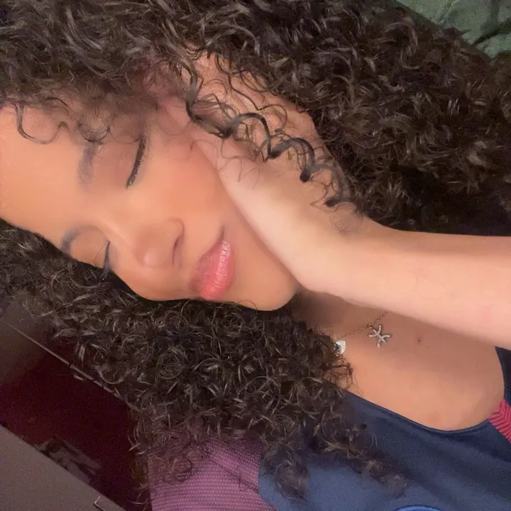 curly.93600