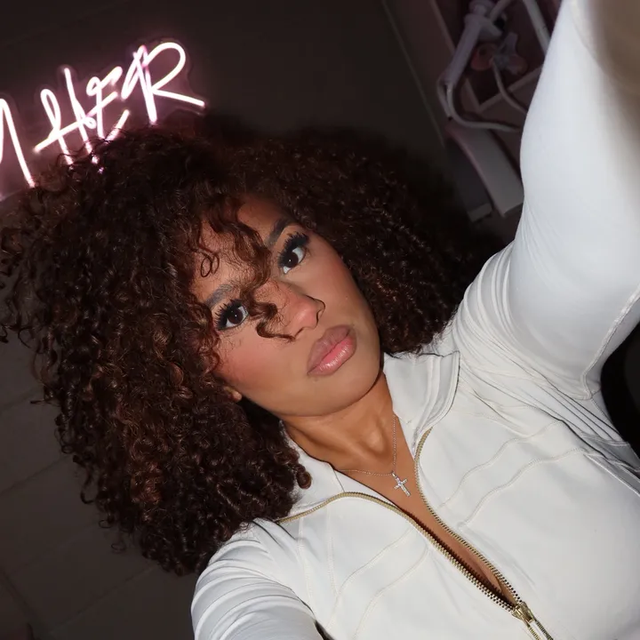 hausof.j