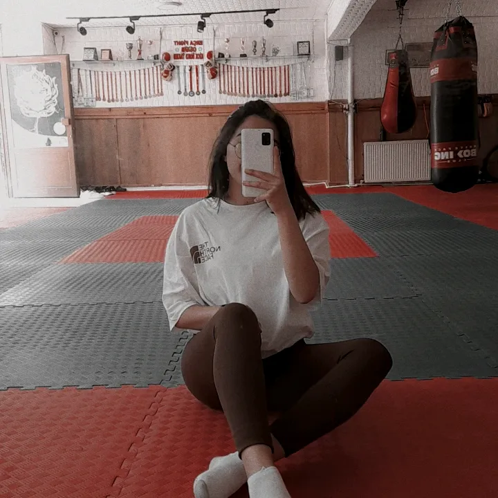 @gizemdelibal