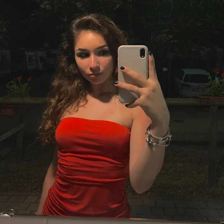 @stellabandi