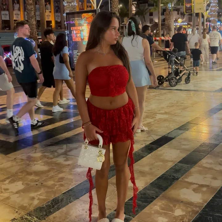 vivienberisha2