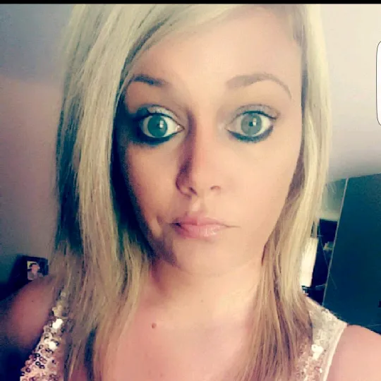 @thatshortthickblondegirl