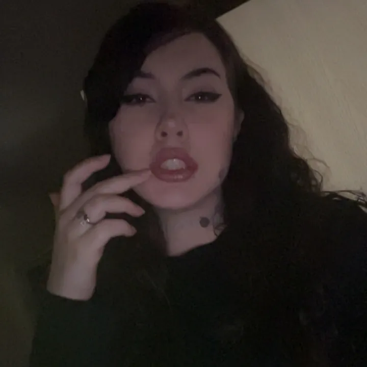 @luvelyymadi