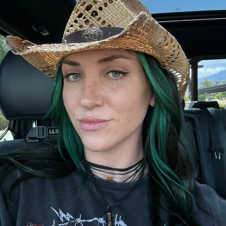 @moodysunbeam