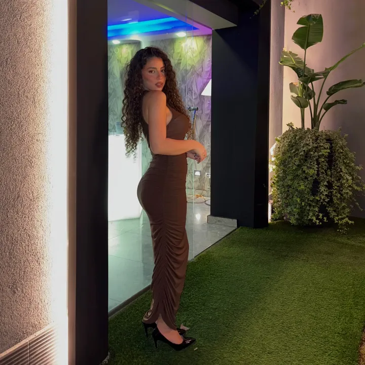 @testanadia