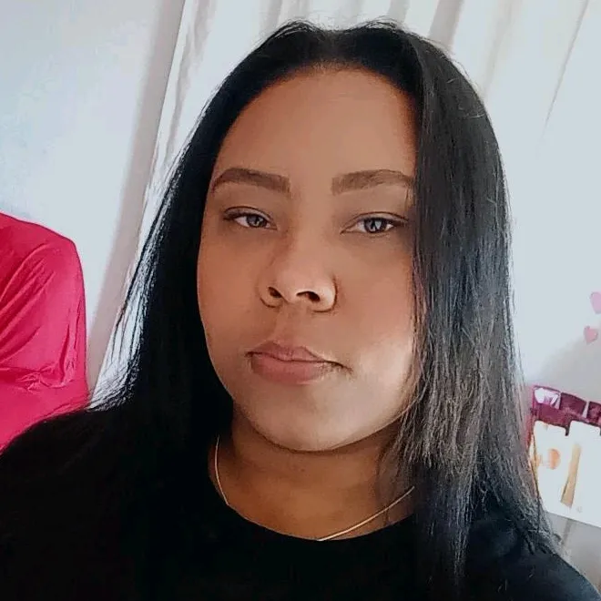 @gleisiane.3
