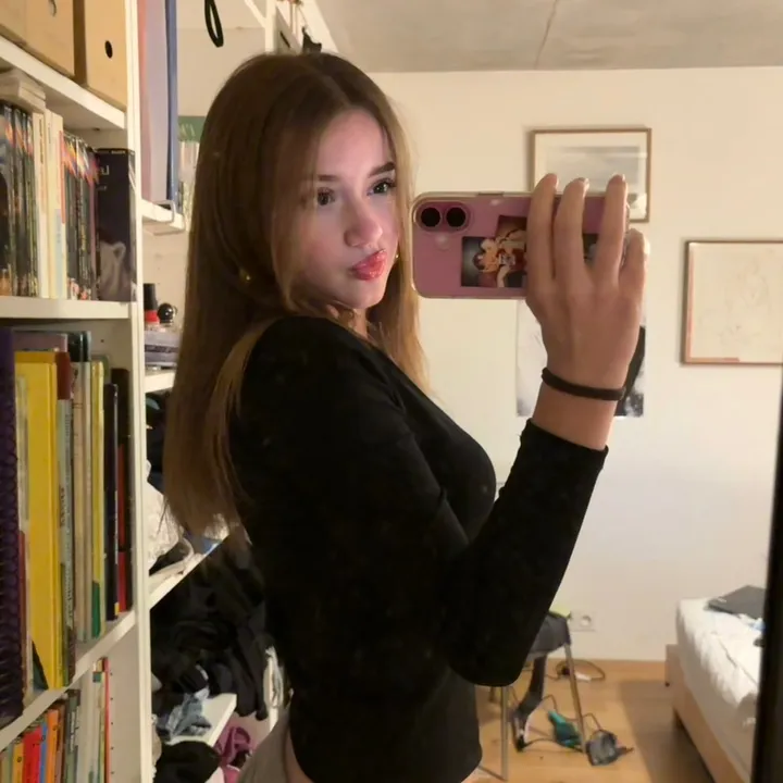 @lounabrnn
