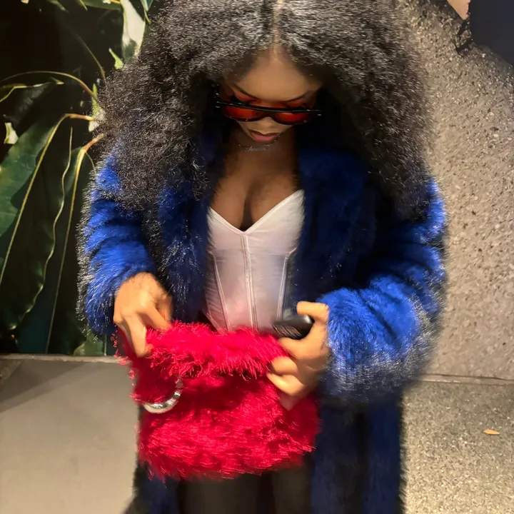 mayor_unusual