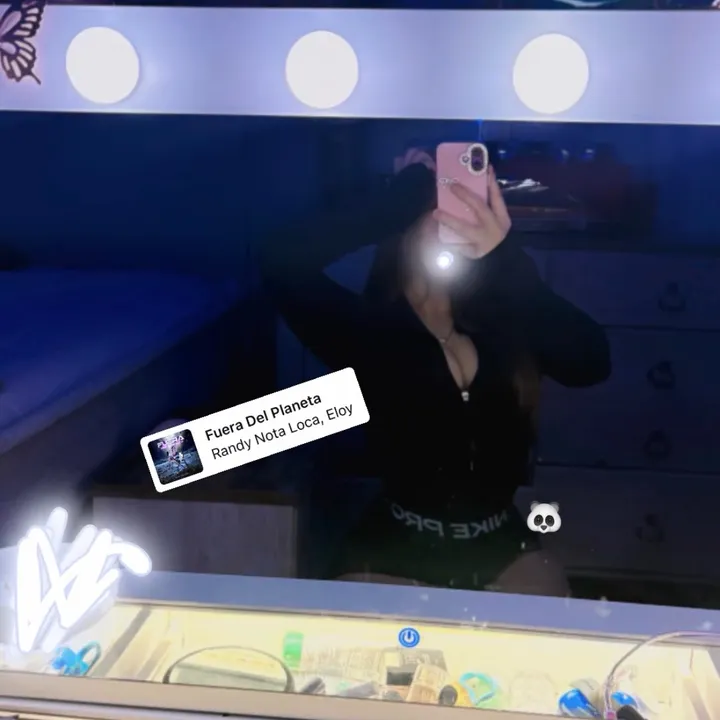 tu_ashley52