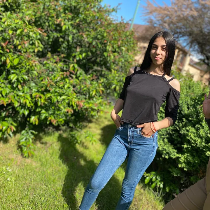 ramona_ayan1