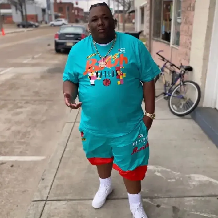 @myles.sexy
