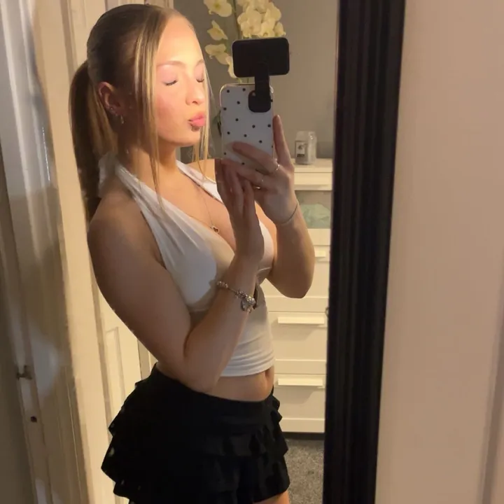 @lolasparks.2