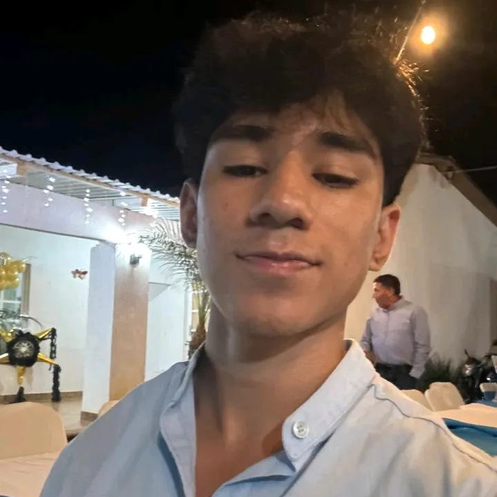 adrian__v_v