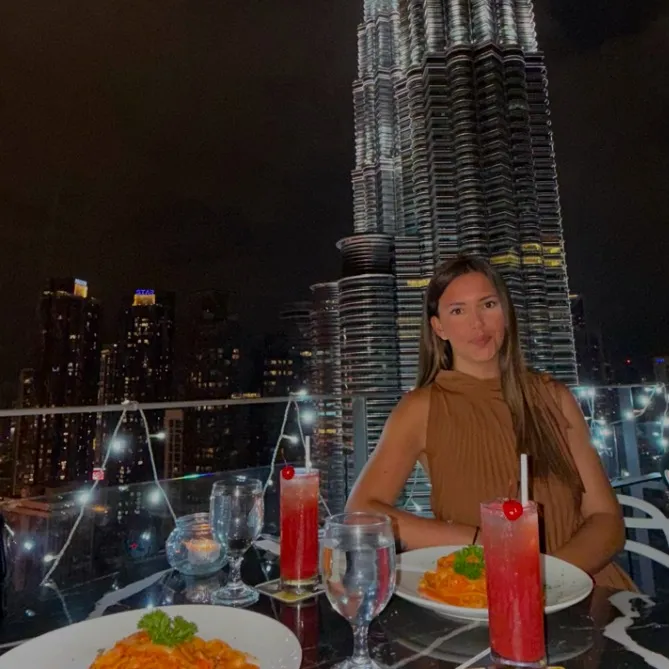 @kenza.tsr4