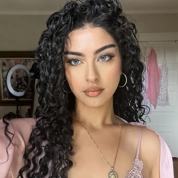 roseistheheart