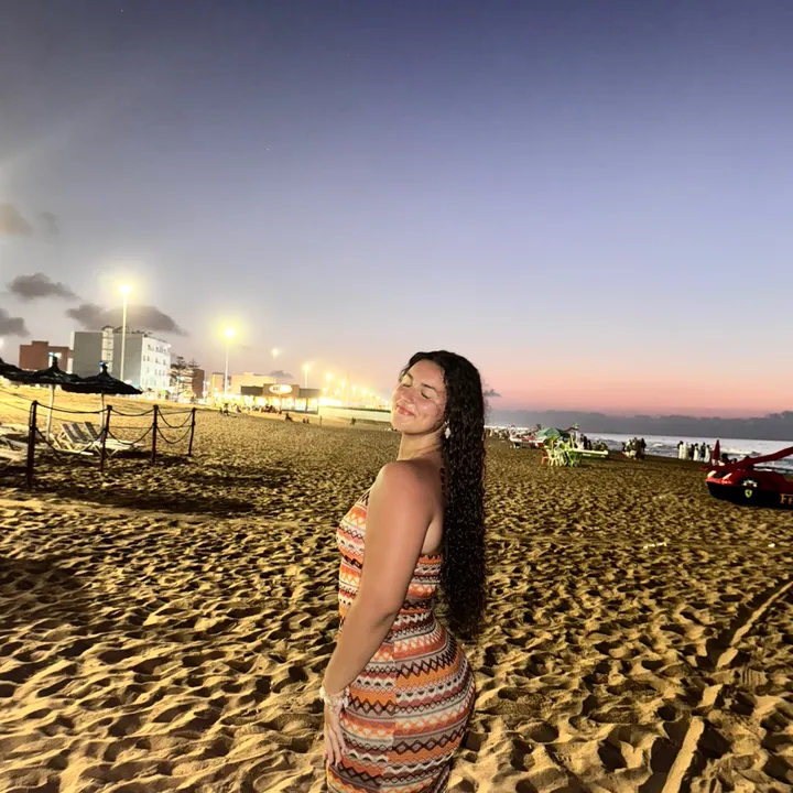 @omaiima.wn