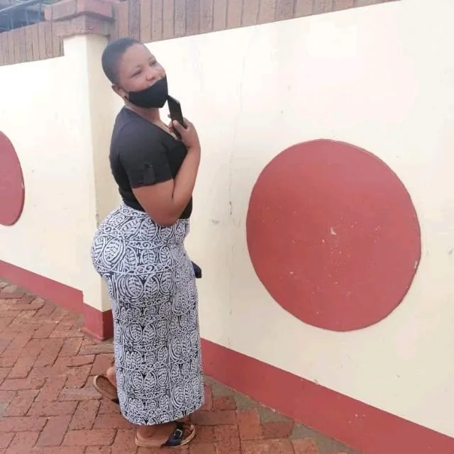 dephinmanombe