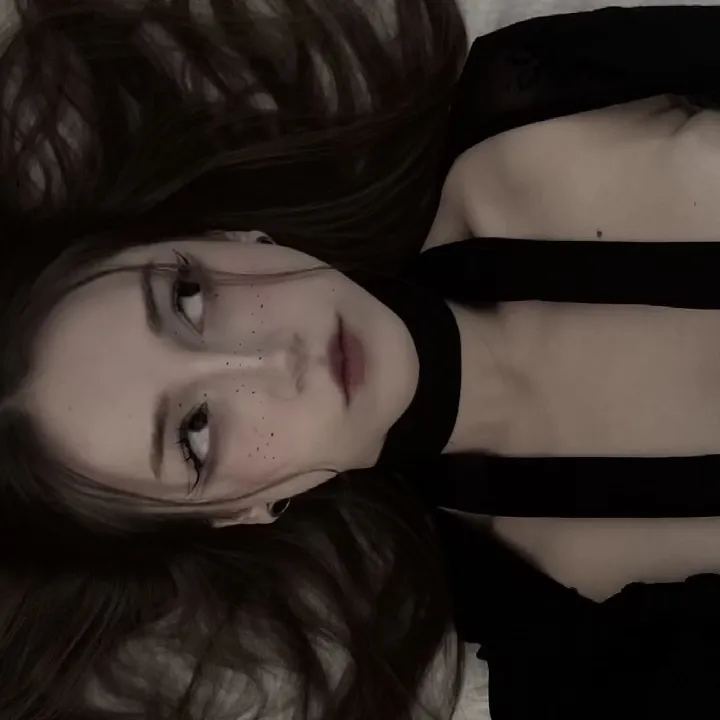 @violettswood