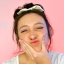 @imthatlauren