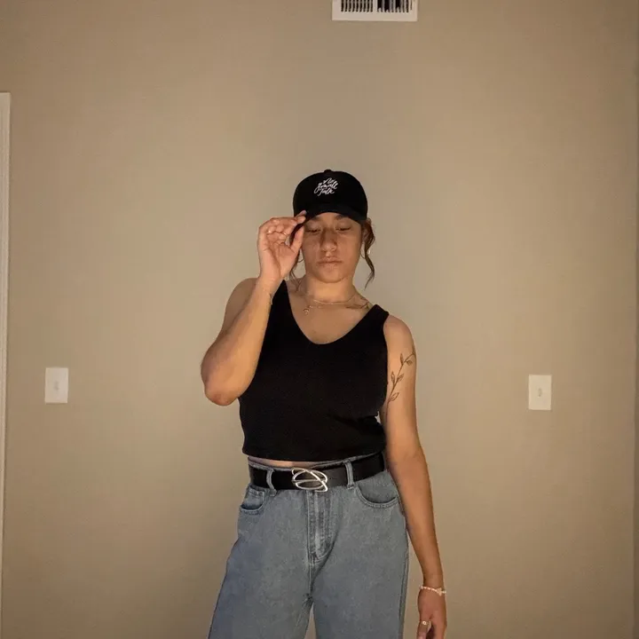 @chi_nicolee