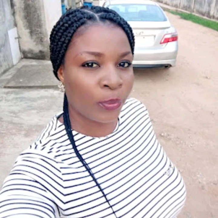 @funmi_olowo