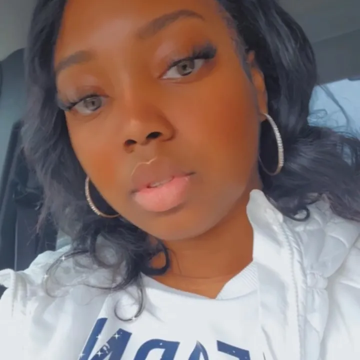 candace.naildit