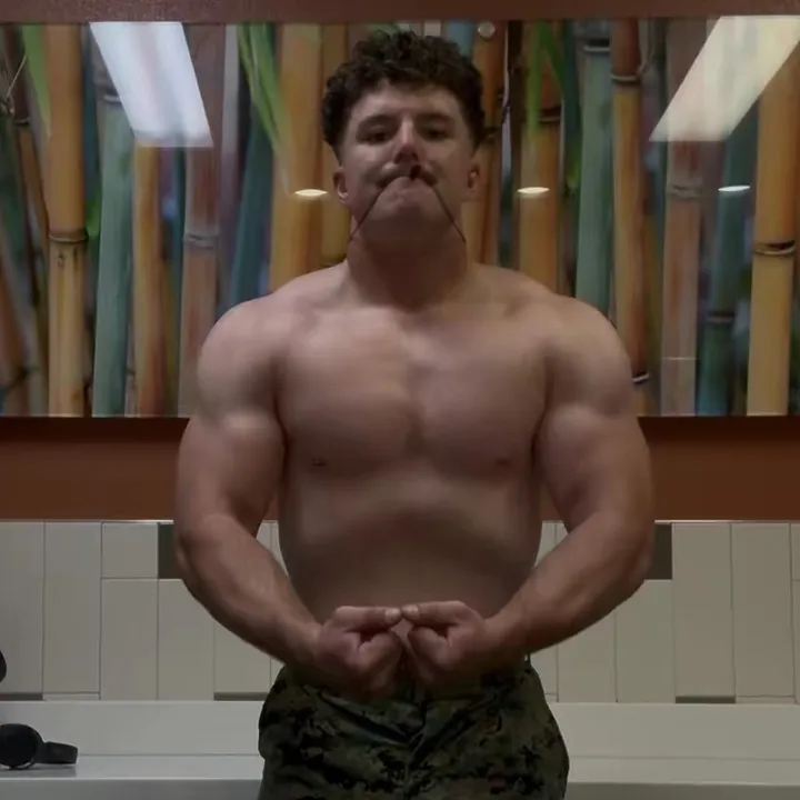 @the_corporal_roach_