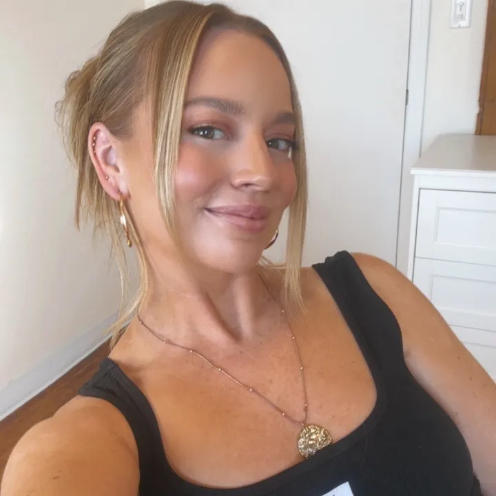@blondebysamantha