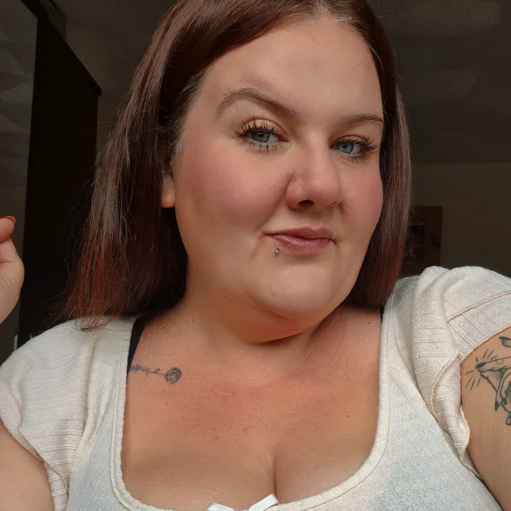 @theseasonalcurves