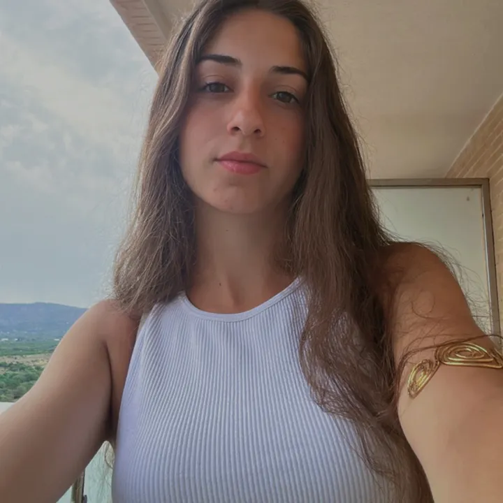 @laura_fdeezz
