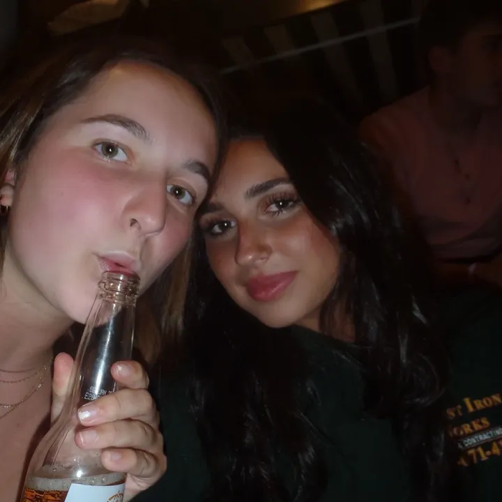 @abbieaskelandd