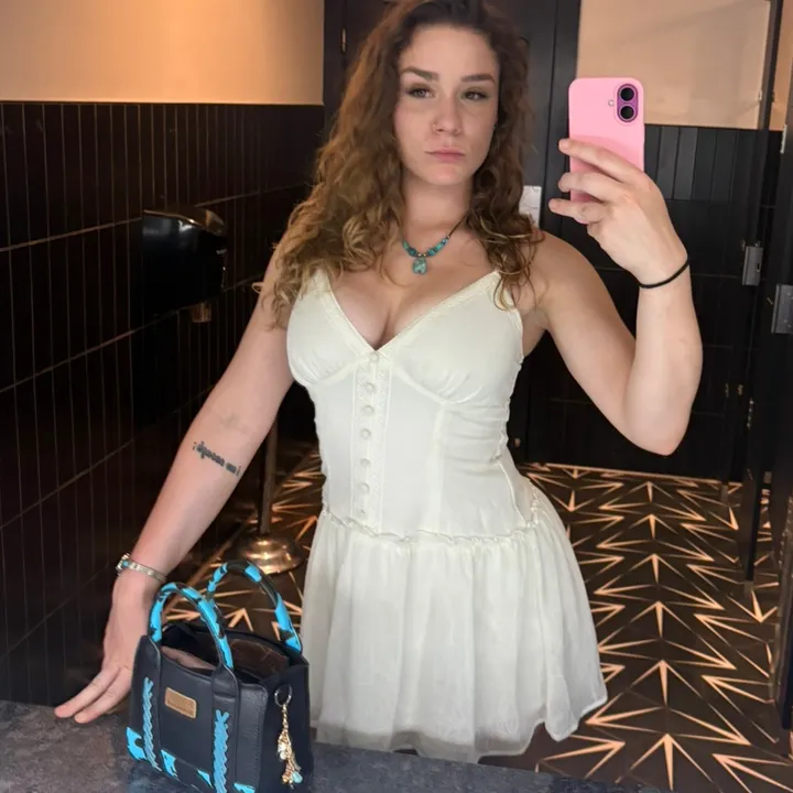 @a1udreyy
