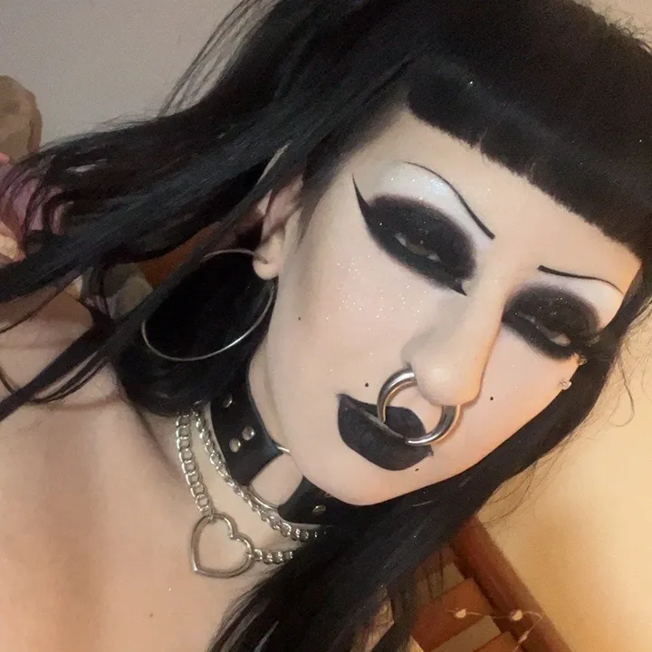 @cannibal_succubus