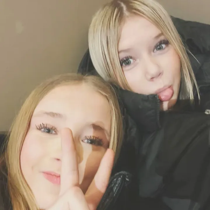 @leahogtildee