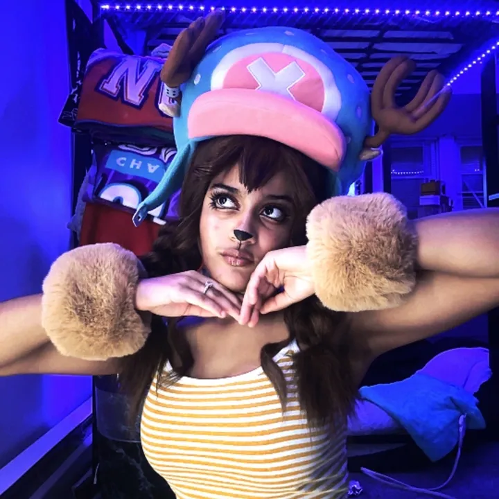 @uriiblurry