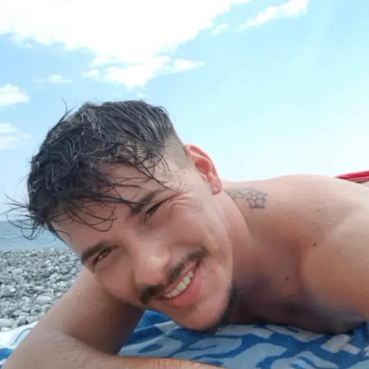 @emanuele_pingu
