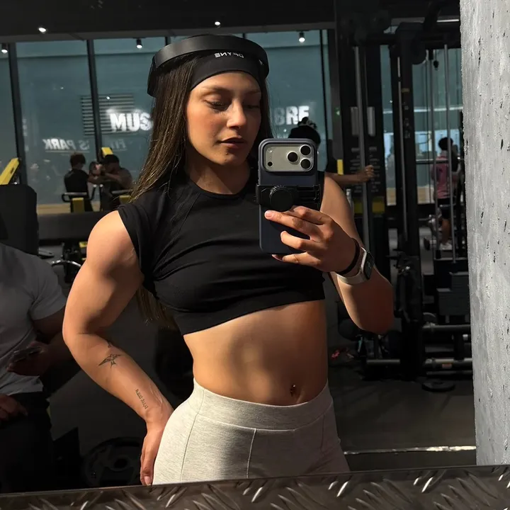 @adrianaawellness