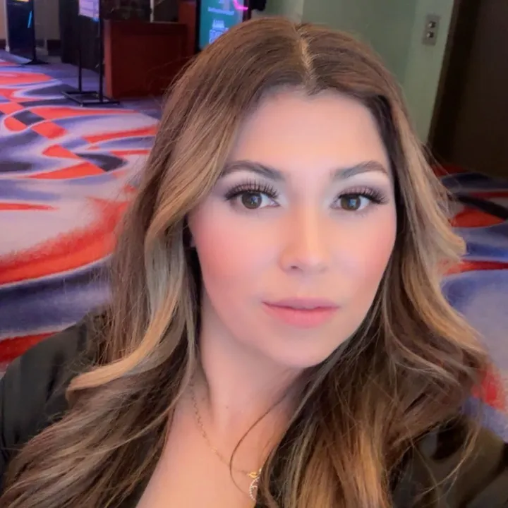 @isa.r032