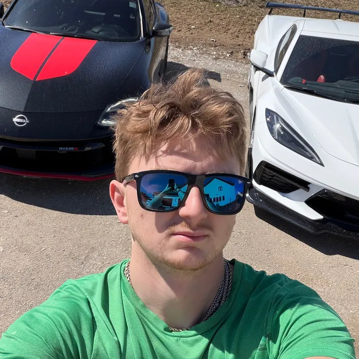 @theliondrives