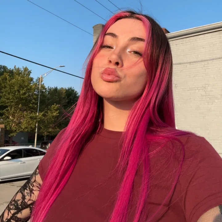 @emilyfuckinjames