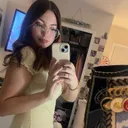 @carmenraeeee