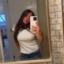 @livcollins_