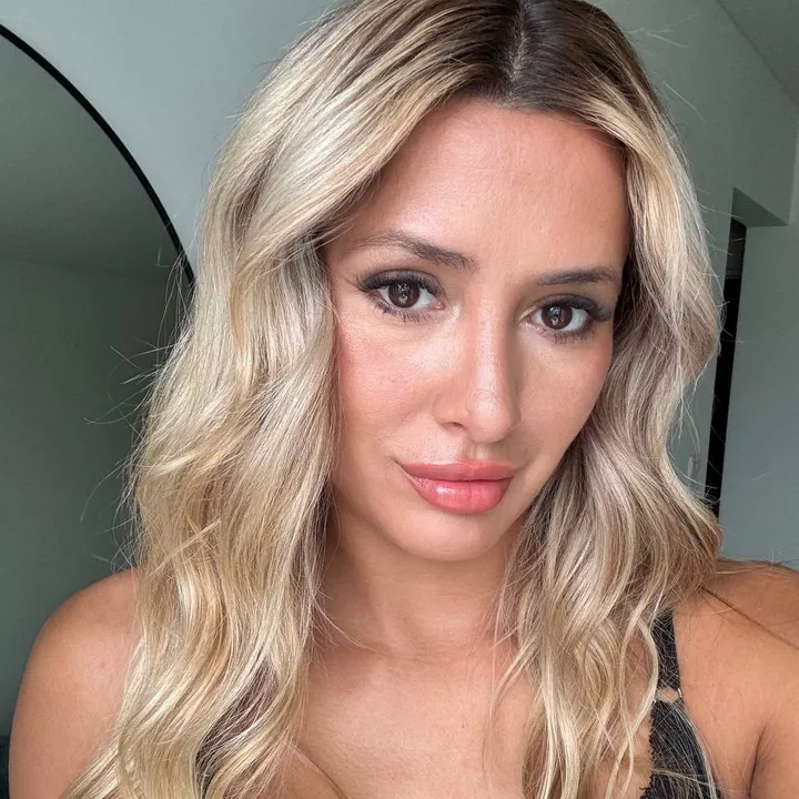 @silia.menegakii