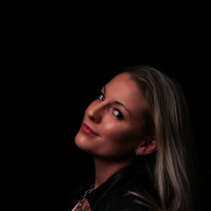 christina.hagen.lauri009