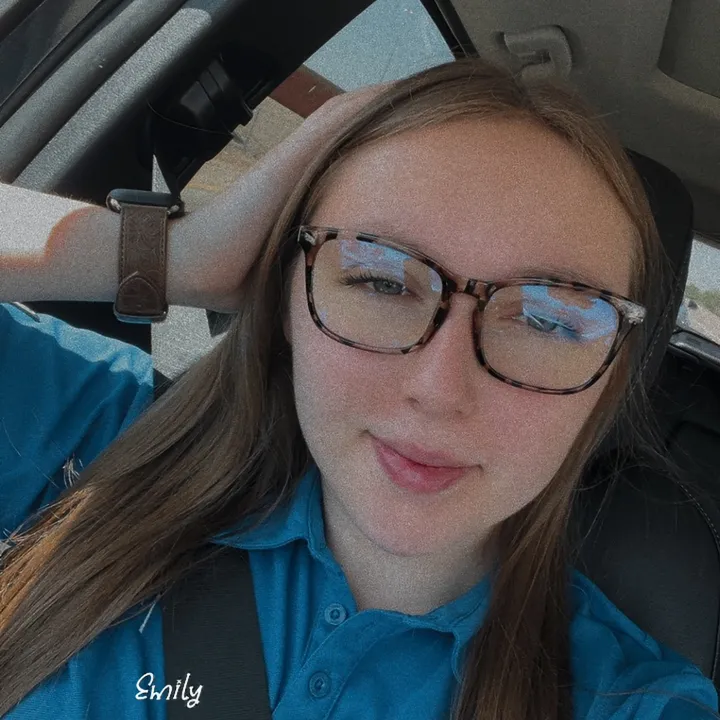 cheer_emily03